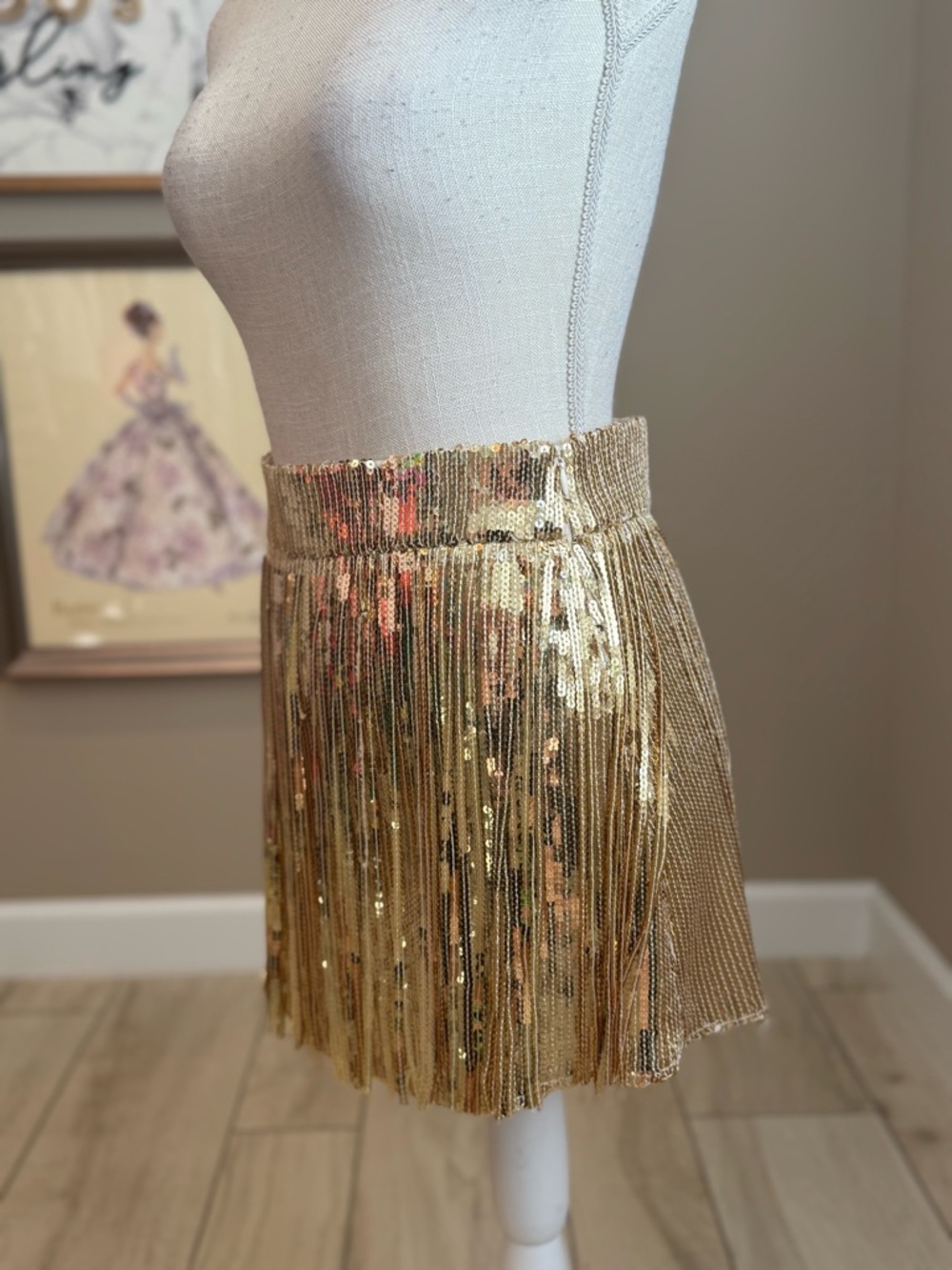 New! QUEEN OF SPARKLES Gold Sequin Fringe Mini Skirt - Picture 3 of 8